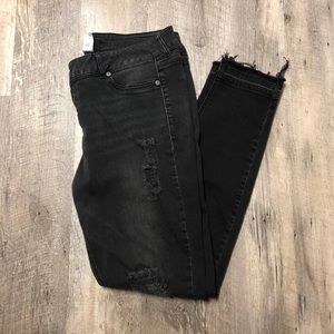 Maurices XL Black Distressed Jeans